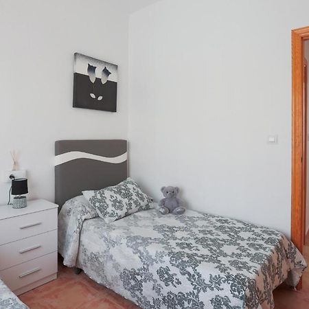 2 Bedroom Lovely Home In มาซาร์รอน ภายนอก รูปภาพ