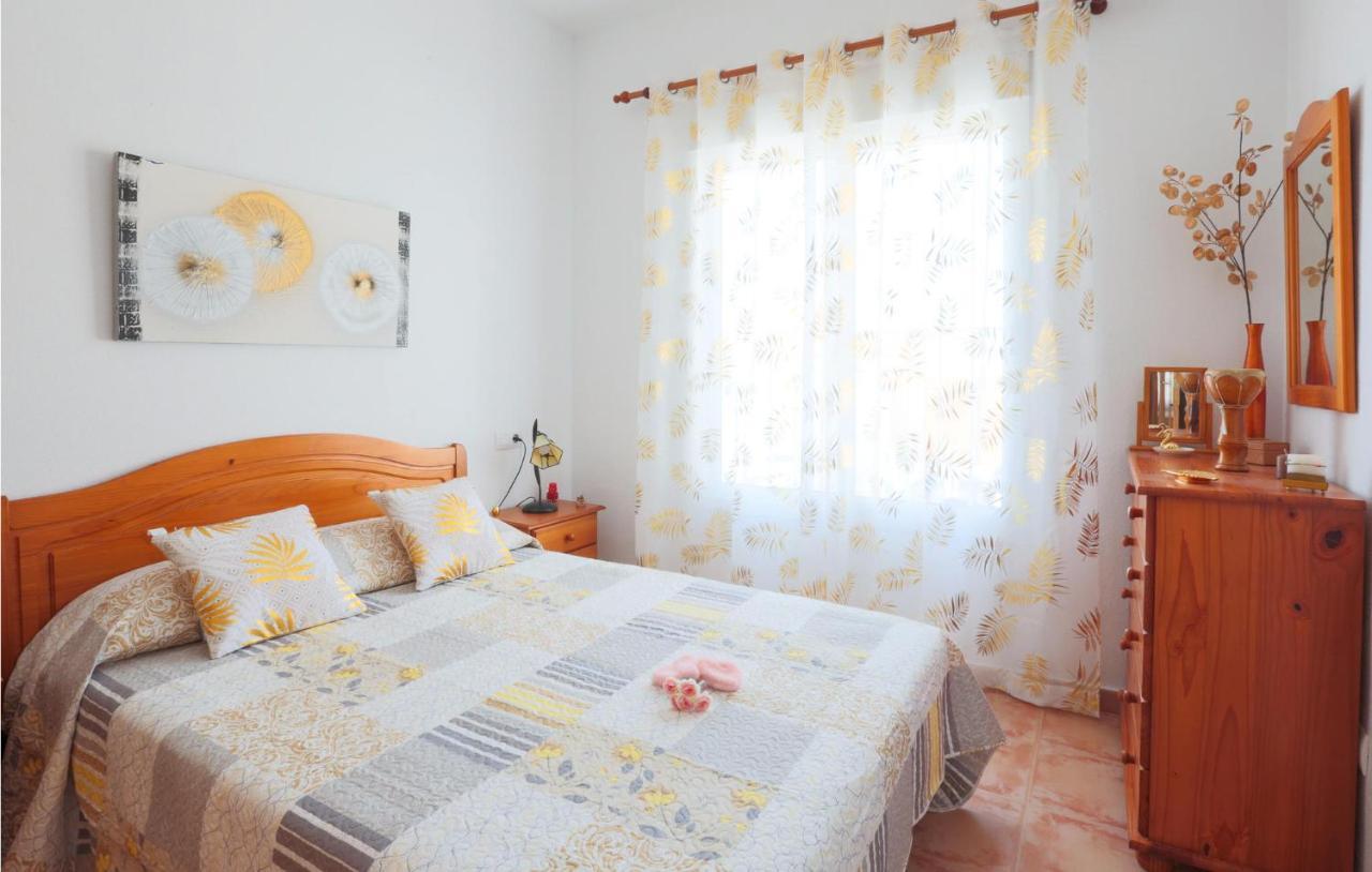 2 Bedroom Lovely Home In มาซาร์รอน ภายนอก รูปภาพ